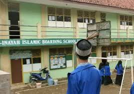Keluarga besar yayasan pondok pesantren darussalam blokagung banyuwangi mengucapkan selamat dan sukses dr. Daftar Nama Pondok Pesantren Terbaik Di Bogor Terbaru Portal Seputar Cimanggu Bogor