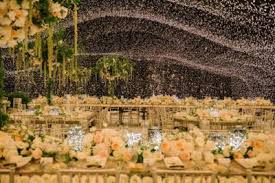 One of the biggest influencer events of the year took place last weekend as the digital entrepreneur behind the blog the blonde salad wed rapper federico leonardo lucia, better known as fedez. Why Chiara Ferragni S Wedding Was The Wedding Of The Year