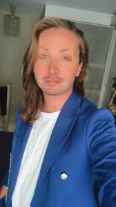 Drag queens : le double je(u) de la nouvelle génération avec les Catalans  Léona Winter et Prada