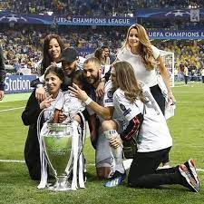 This means the average man. Karim Benzema Wiki 2021 Girlfriend Salary Tattoo Cars Houses And Net Worth