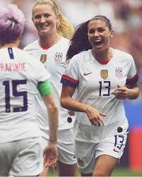As the women's football tournament kicks off at the rio olympics, our panel of experts compiled a it should be no surprise that brazil gave the world two of the greatest players, male and female. Uswnt Usa Soccer Women Women S Soccer Team Female Soccer Players