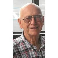 Clark Reeder's Instagram, Twitter & Facebook