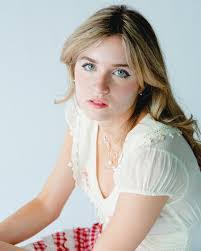 Ariel Marie's Instagram, Twitter & Facebook