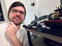 Homemade Jaws tumbler with red cube details