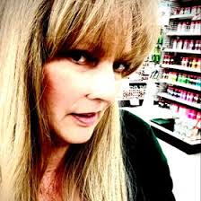 Robin Suzanne Mack (robinsuzanne)