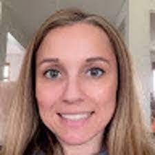 Danielle Stouffer's Instagram, Twitter & Facebook