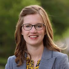 Sara Benedict's Instagram, Twitter & Facebook