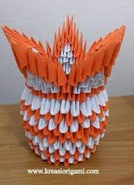 Contoh seni rupa 3 dimensi dan cara pembuatannya banyak sekali seni rupa yang kita temui di lingkungan hidup kita. Origami 3d Vas Bunga Orange Putih Bunga Dari Origami Origami 3d Origami