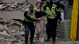 Strong earthquake hits Venezuela as buildings collapse in Caracas - follow live