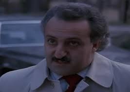 I always wanted to know, where did the guy who caught Bette go?🤔🤔🤔