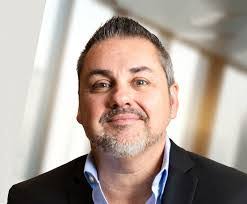 Jennifer Nasta's Instagram, Twitter & Facebook