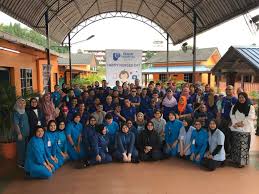 Batu pahat (jawi:باتو ڤاهت) merupakan sebuah daerah di johor, malaysia. Hospital Pantai Batu Pahat
