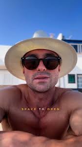 If you've ever felt consumed with doubt when you step outside your comfort  zone pursuing big goals, All of a sudden locked in overthinking and  negative thought loops about the things you