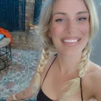 Alexandra Beasley's Instagram, Twitter & Facebook