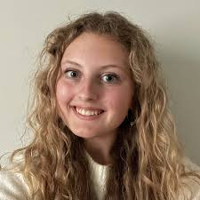 Brooke Clifford's Instagram, Twitter & Facebook