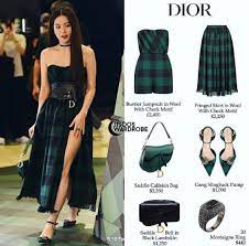 They were inspired by jisoo for the 2021 autumn collection! Jisoo X Dior Jisoo Fashion Style Gaya Model Pakaian Model Pakaian Asia Pakaian Wanita