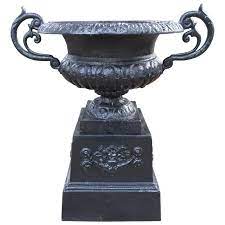 Lovely Pair Of 20th Century Cast-iron Vintage Victorian Style Urns Urn Victorian Fashion Victorian
