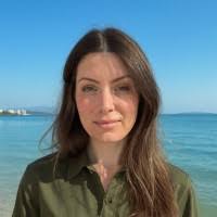 10 "Hannah Corry" profiles