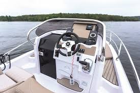 Ranieri boote können bei click&boat gemietet werden. Test Ranieri Next 240 Sh Skipper Bootshandel
