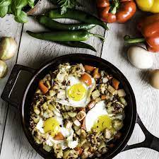 Breakfast Hash Is Ready Cast Iron Skillet Recipes Meals Skillet Dishes