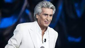 # перевод песни l'italiano (toto cutugno). Che Fine Ha Fatto Toto Cutugno Dilei