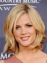 They're truly the best of both worlds: 30 Short Haircuts For Women Based On Your Face Shape
