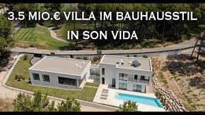 Bernice is survived by numerous family members, including her children and their spouses: Robert Lewandowski Mallorca Seine Geheimnisvolle Villa Immolistmallorca