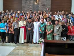 Spirit of aw is at gereja st. Kantor Wilayah Kementerian Agama Provinsi Jawa Timur