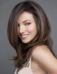 Contract to what most people think long hair can be easily maintained with regular wash and care. Benefits Of Long Layered Hairstyles Hairstyles Weekly