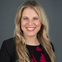 Shelly Savage's Instagram, Twitter & Facebook