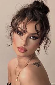 Pin oleh Anna Czajka di make up