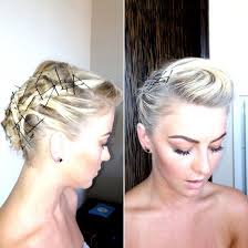 Pin By Ellie Mroz Design On Primp Headbands For Short Hair Pinup Hair Short How To Curl Short Hair