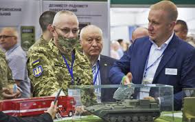 Руслан хомчак іде з посади головнокомандувача збройних сил. Zgepvusxmsabwm