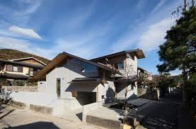 Y M Design Office Wraps Eaves Around House In Suburban Kyoto Japanese House House Architect House