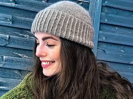 Ravelry: The Slouchy Beanie pattern by Inga skeie