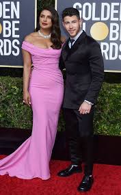 Priyanka Chopra Nick Jonas From Golden Globes 2020 Red Carpet Couples E News In 2020 Red Carpet Couples Pink Gowns Fashion