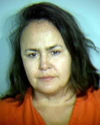 St. Paul woman had question for boyfriend, and a knife