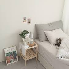 Pin By Beyza On Home Aesthetic Bedroom Small Room Bedroom Minimalist Room