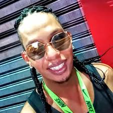 エモく撮れた🖐️🤍