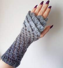 Google has many special features to help you find exactly what you're looking for. Ravelry Dragon Scale Fingerless Gloves By Holly Fisher Pulpo And Peach Guanti All Uncinetto Uncinetto Scaldamani