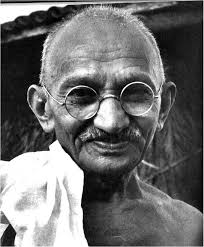 Mahatma gandhi's leadership qualities were very much similar to those of martin luther king. Https Www Celtis De Fachbereiche Ethik Ghandi Leben Zeitstrahl Pdf