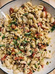 Late Summer Pasta With Cream Sauce Naturally Recipe Summer Pasta Cream Sauce Pasta Vegetarian Recipes