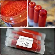 How To Make Coconut Shimmer Lip Balm With All Natural Paprika Coloring Homemade Lip Balm The Balm Diy Lip Balm