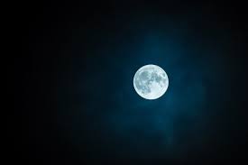 Le spectacle se poursuivra donc jusqu'au petit. Manque De Sommeil Cheveux Renforces Voici Huit Bienfaits Et Mefaits Attribues A La Pleine Lune Actu