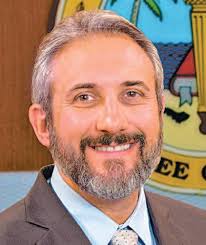 Cape Coral Weekend Breeze by BreezeNewspapers