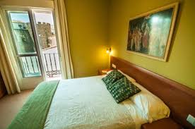 La vera, valle del jerte, valle del ambroz, hurdes, sierra de gata, vegas del alagón and monfragüe national park. Hotel Dora Bewertungen Fotos Preisvergleich Plasencia Spanien Tripadvisor