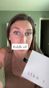 Riddle Pheromone Oil: The Scent That Attracts