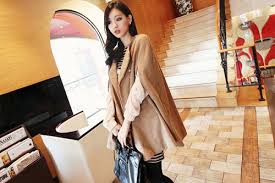 Áo choàng cape - chiếc áo khoác phái đẹp không thể bỏ lỡ trong mùa đôn