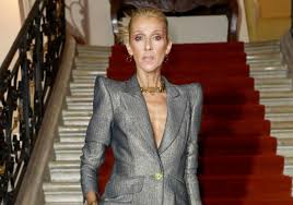 Céline dion, 52, is most famous for her unbelievable singing talents. Scary Skinny Celine Dion Brought To Tears At Paris Fashion Week Celebrity Insider