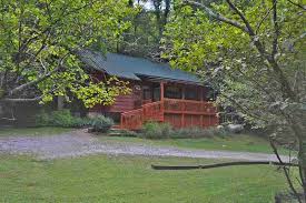 This cabin features barbecue grills. 1 2 Bedroom Cabins Smoky Mountain Paradise